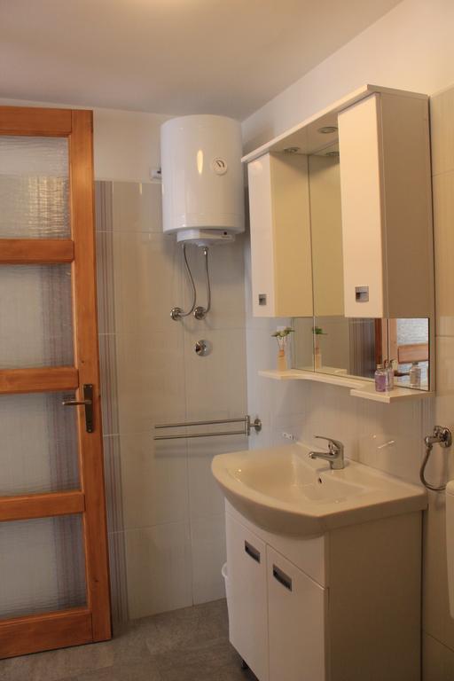 Rooms & Studio Bellina Skradin Exterior foto
